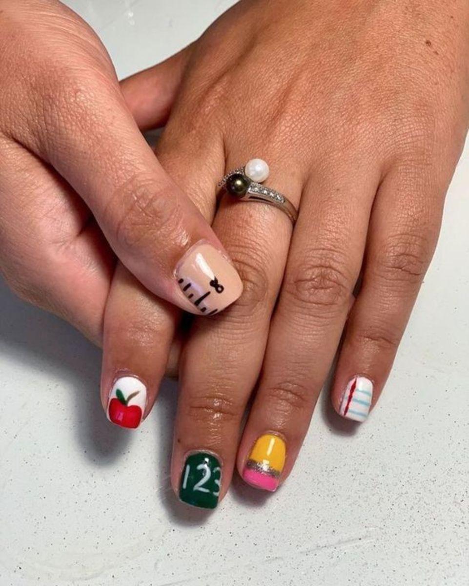 Apple and 123 nails